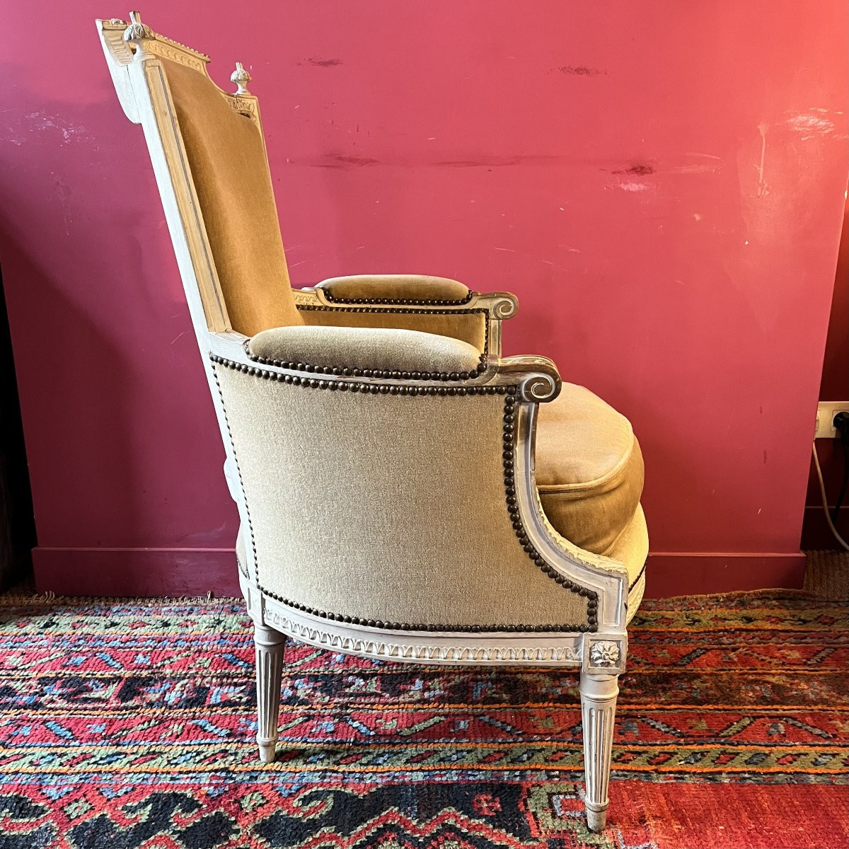 Paire de bergères sculptées, époque Louis XVI-photo-1