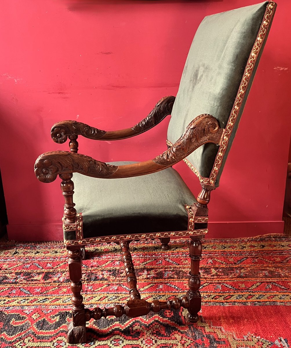 Louis XIV Period Carved Armchair-photo-3