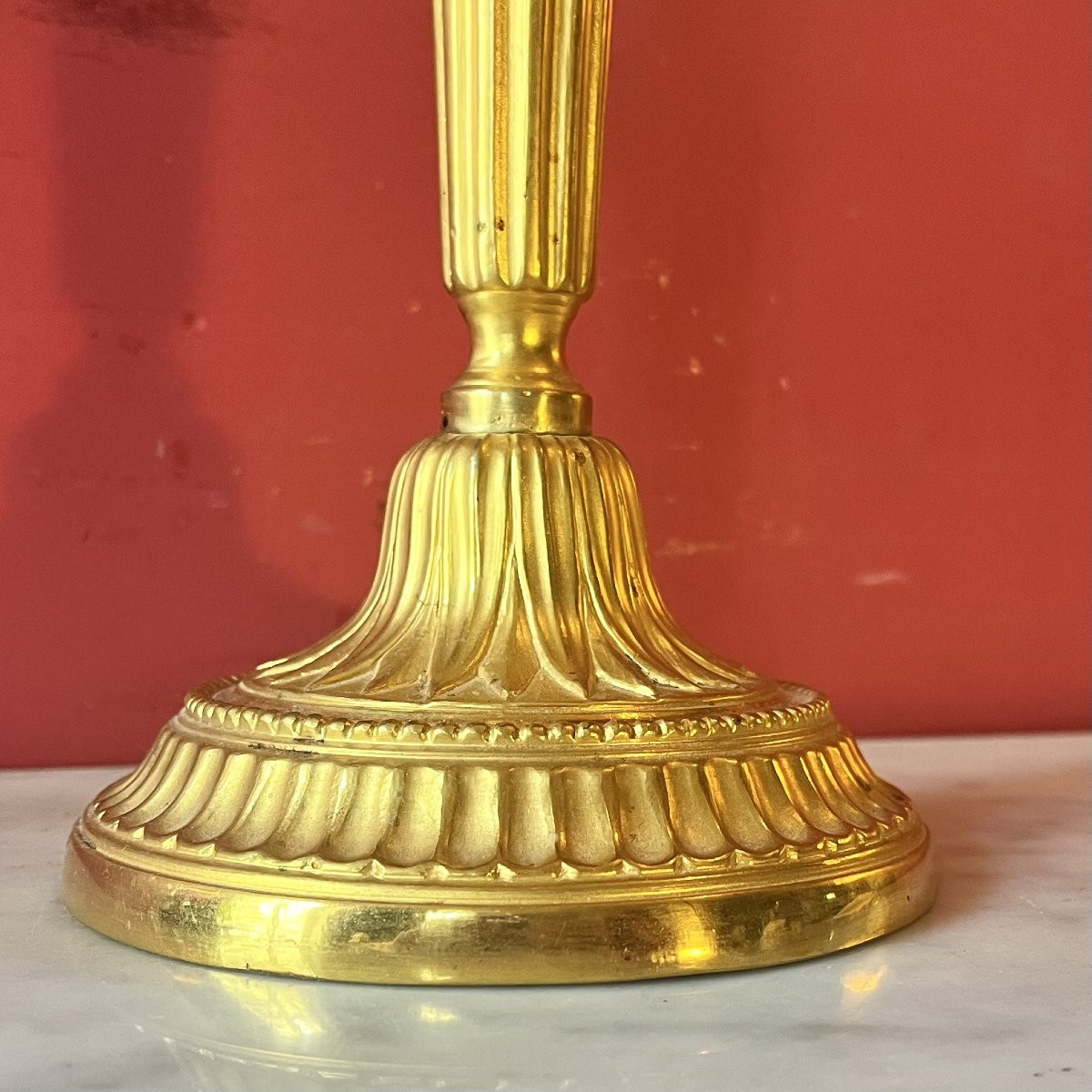 Rare suite de quatre bougeoirs, époque Louis XVI-photo-4