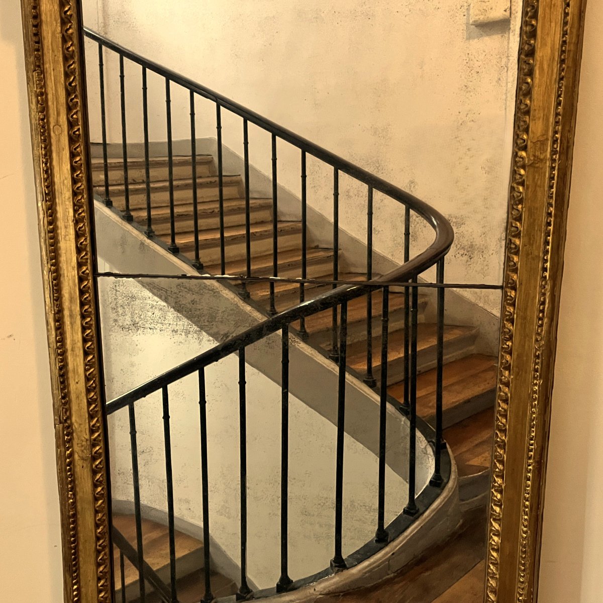 Important miroir à fronton, époque Louis XVI (hauteur 192 cm)-photo-3