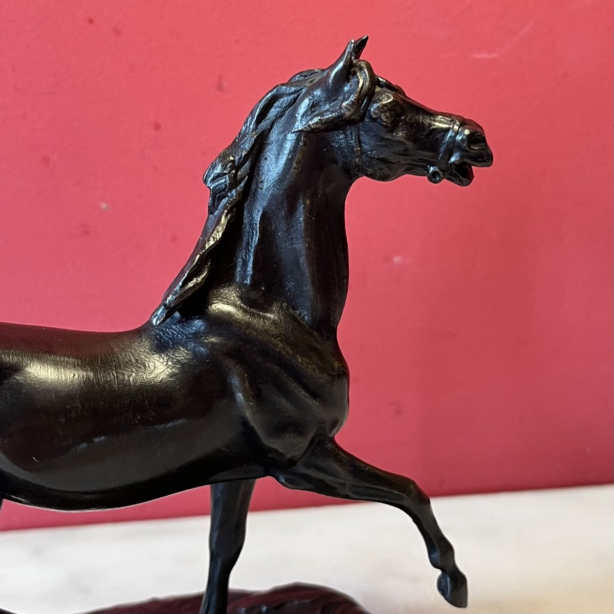 Walking Horse, 20th Century-photo-2
