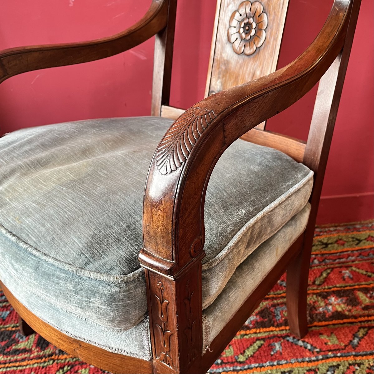 Fauteuil en acajou, époque Restauration-photo-2