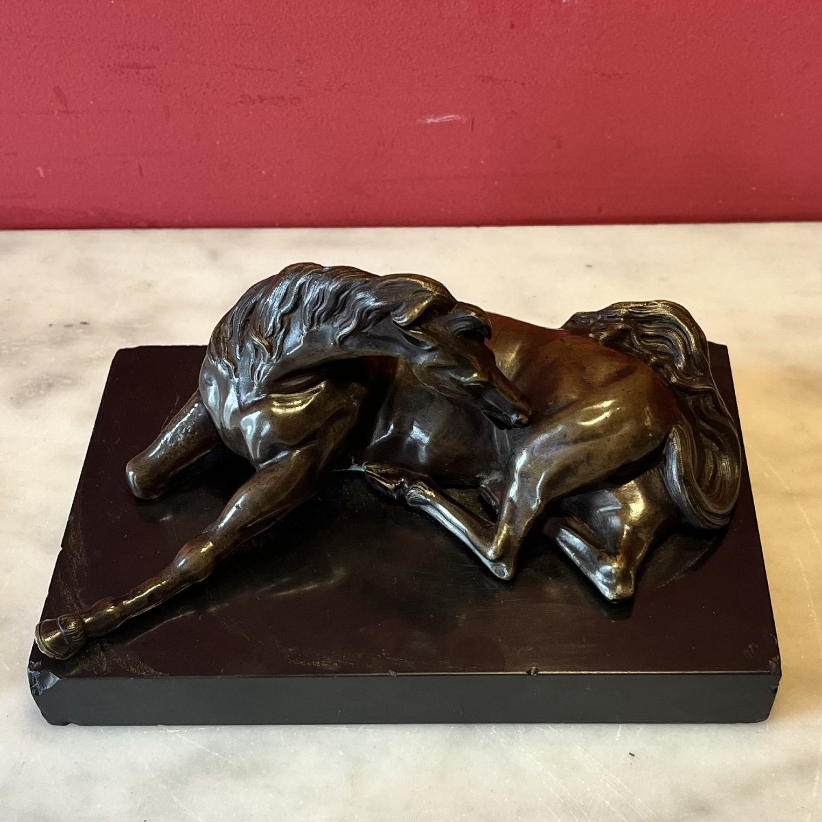 Reclining Horse, 20th Century-photo-2