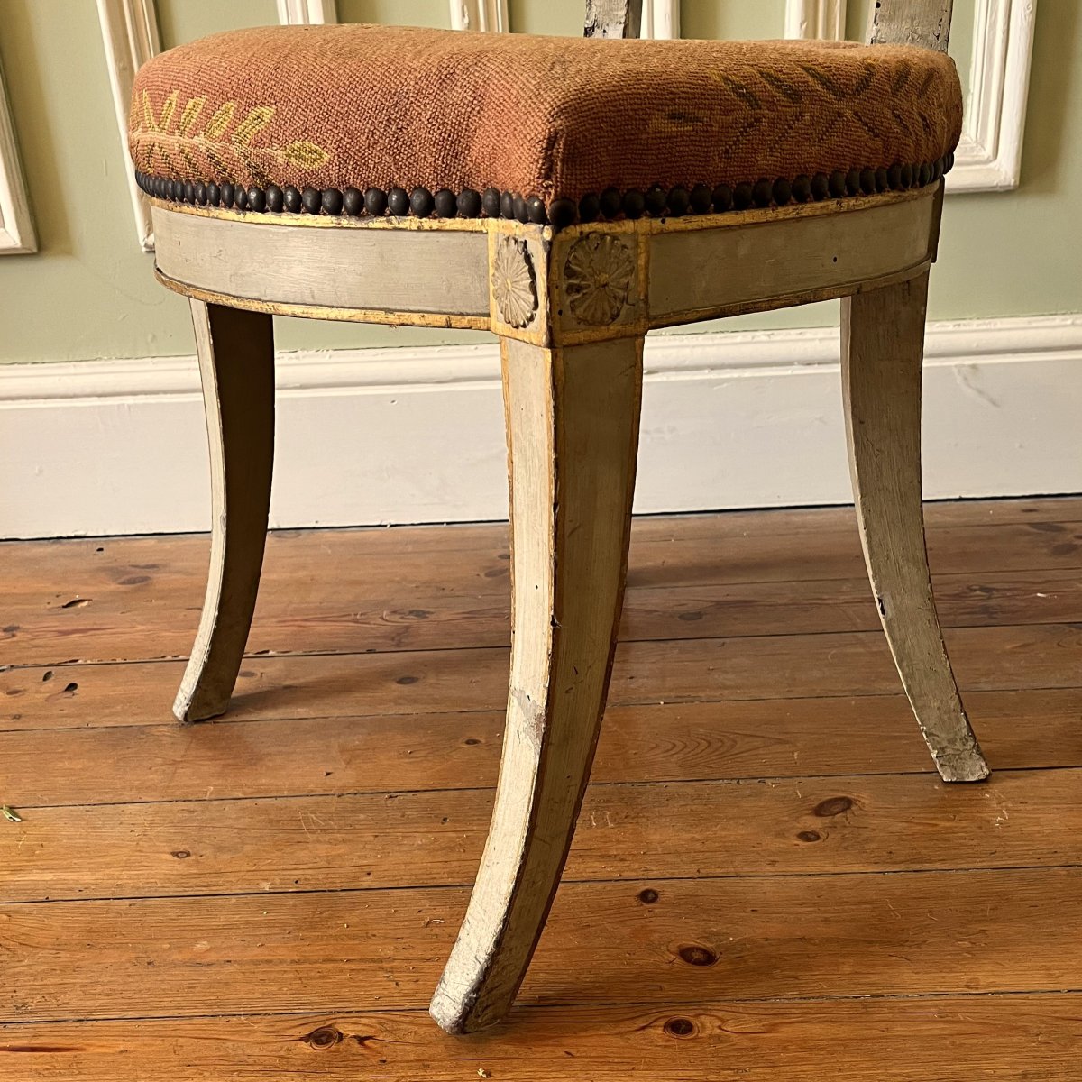 Rare paire de chaises à l'étrusque, époque Directoire-photo-6