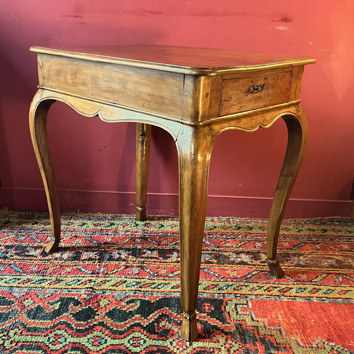 Table de milieu en noyer, époque Régence-photo-2