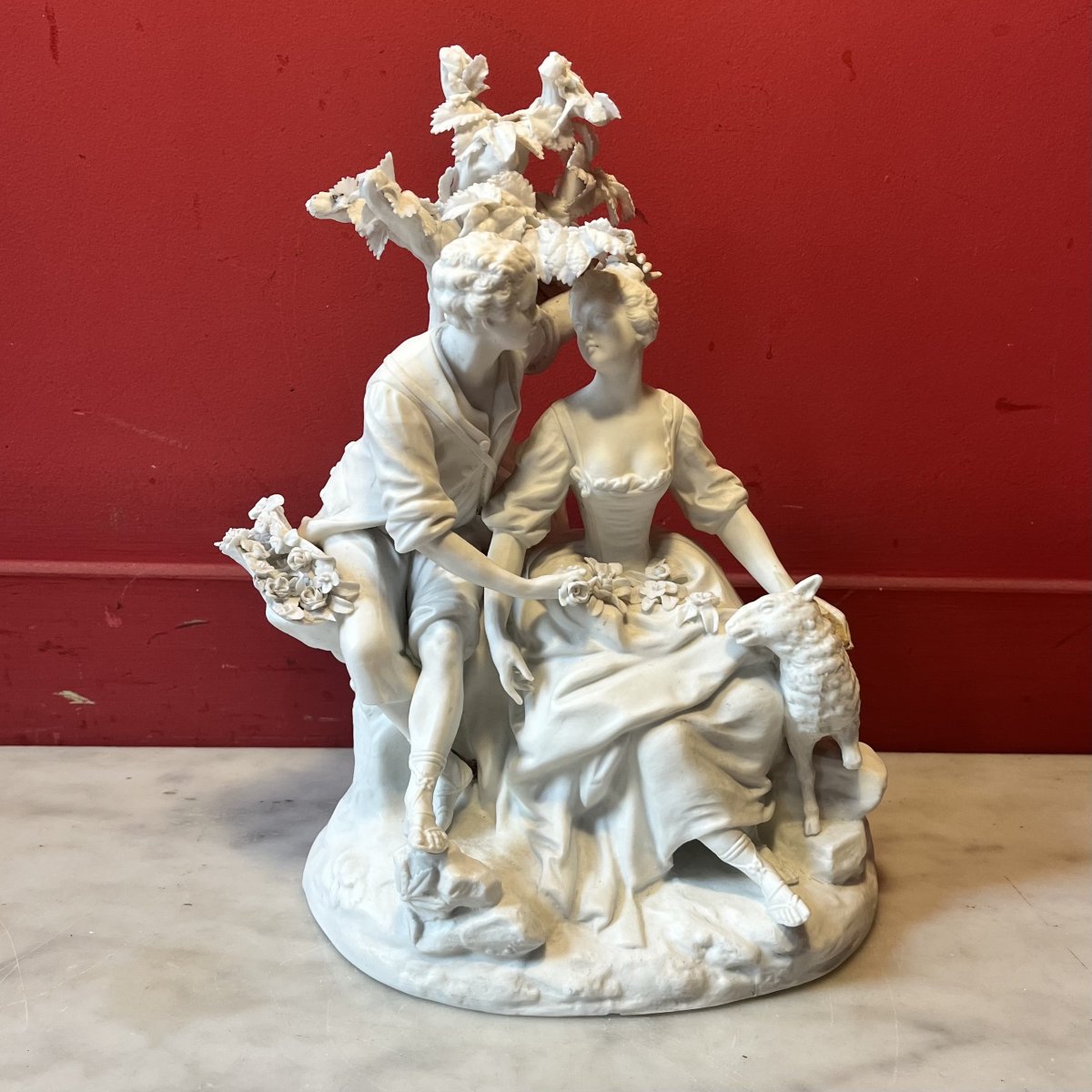 Meissen, scène galante en biscuit