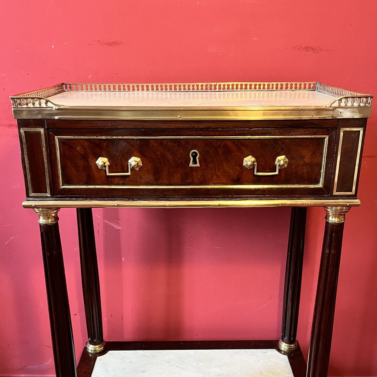 Small Mahogany Console Table, Louis XVI Period-photo-3