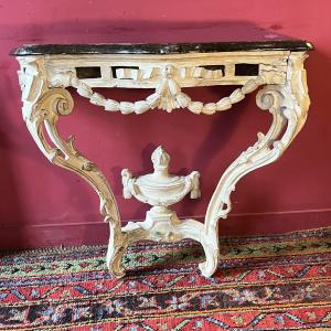Console sculptée et laquée, fin époque Louis XV