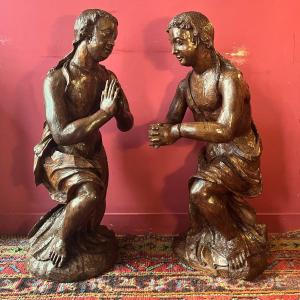 Pair Of Large Angels In Prayer, Late 17th Century (95 Cm)