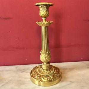 Flambeau aux acanthes, époque Charles X