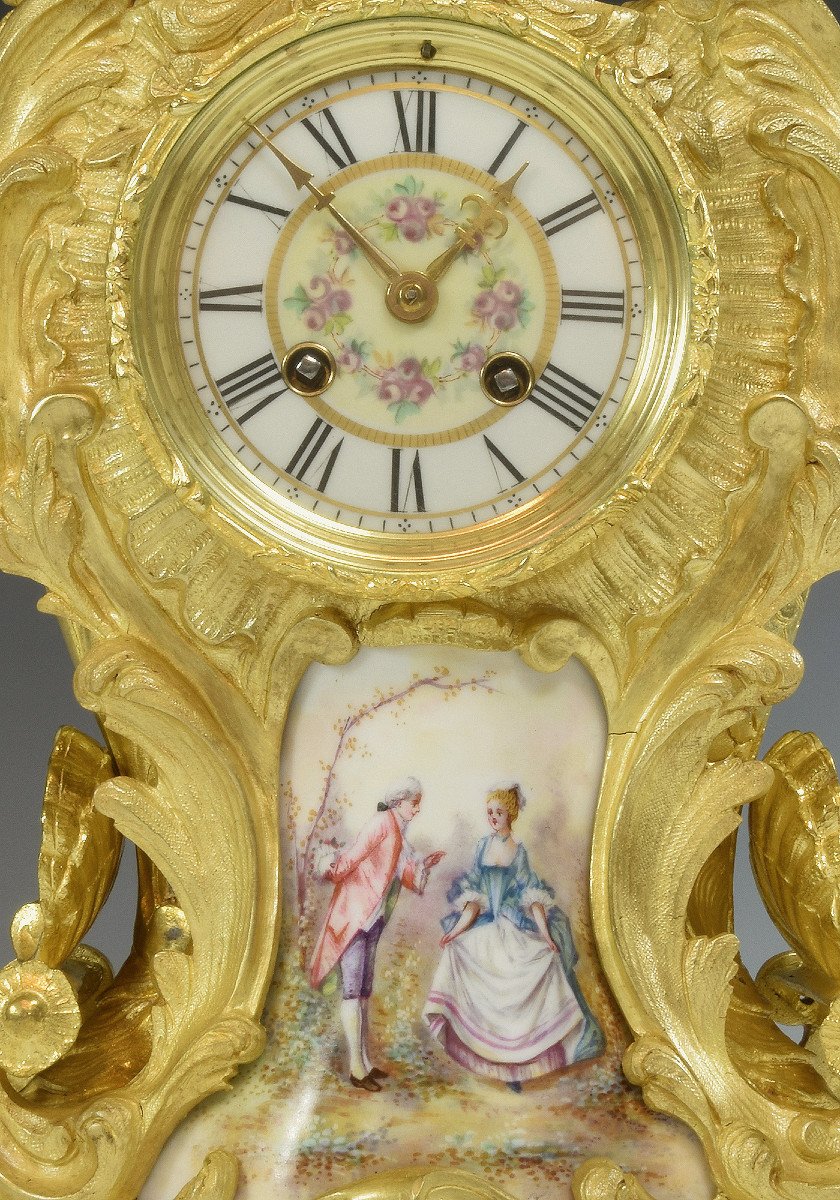 Pendule En Bronze Et Porcelaine Style Louis XV-photo-2