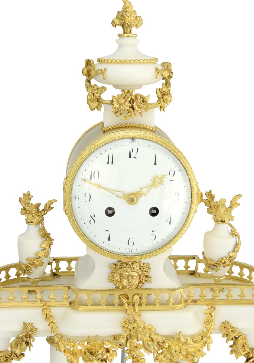 Clock Monumental, With Garlands Of Flowers-photo-2