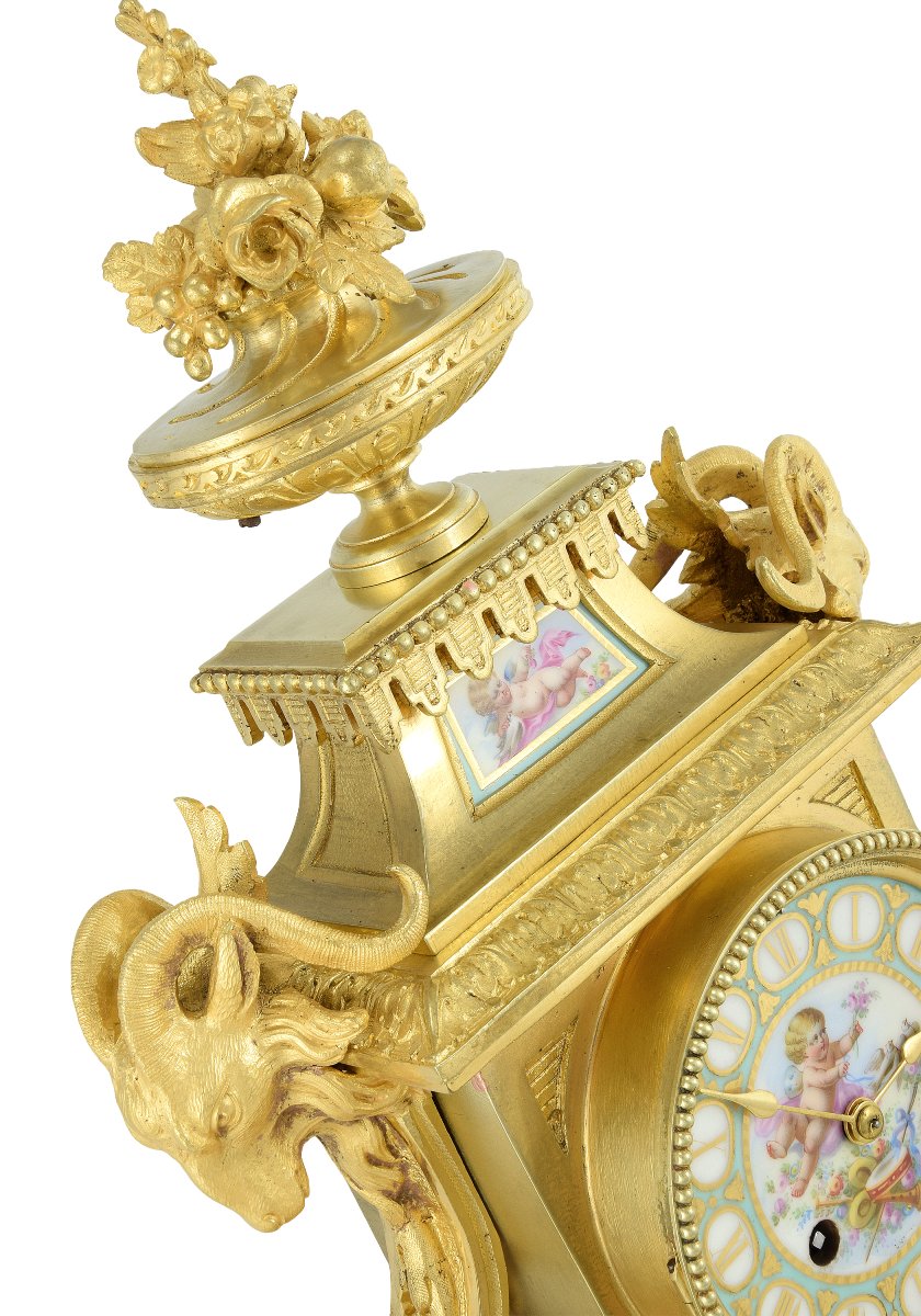 Clock With Ram's Heads And Paris Porcelain-photo-4