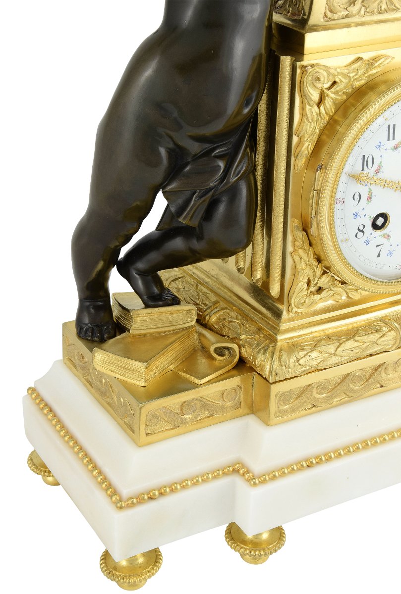 Clock With Rooster Symbol Of Pride And Vigilance-photo-5