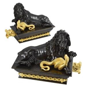 Paire De Lions Au Serpent d'époque Restauration 1820