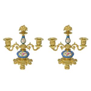 Paire De Chandeliers Bronze Doré Et Porcelaine De Paris