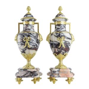 Pair Of Vases To Felines In Empire Style 19th Century XIXe