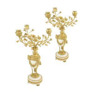Paire de chandeliers en bouquet de fleurs