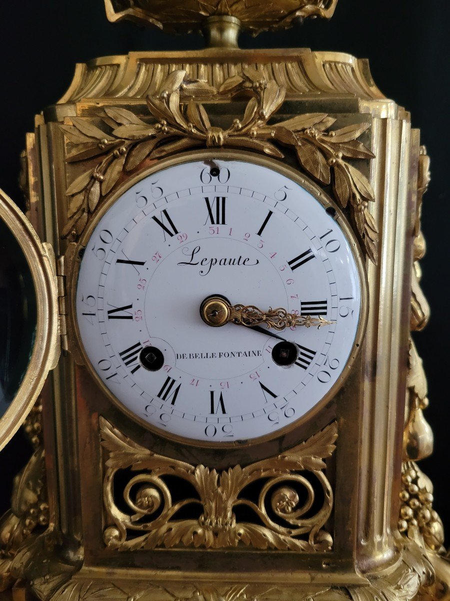 Pendule Borne époque Louis XVI  en bronze doré signée " Lepaute De Bellefontaine/Barbezat-photo-2