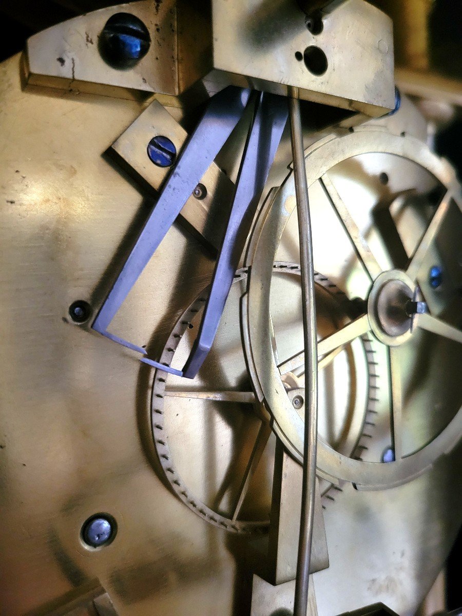 Pendule  Régulateur à seconde centrale ,à chevilles en bronze doré  signée Boulu -photo-3