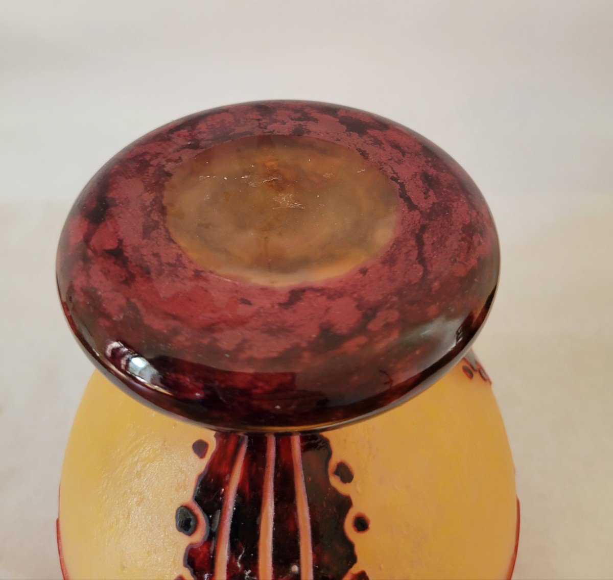Charles Schneider/ Le Verre Français,  Vase Boule Modèle "amarantes"-photo-3