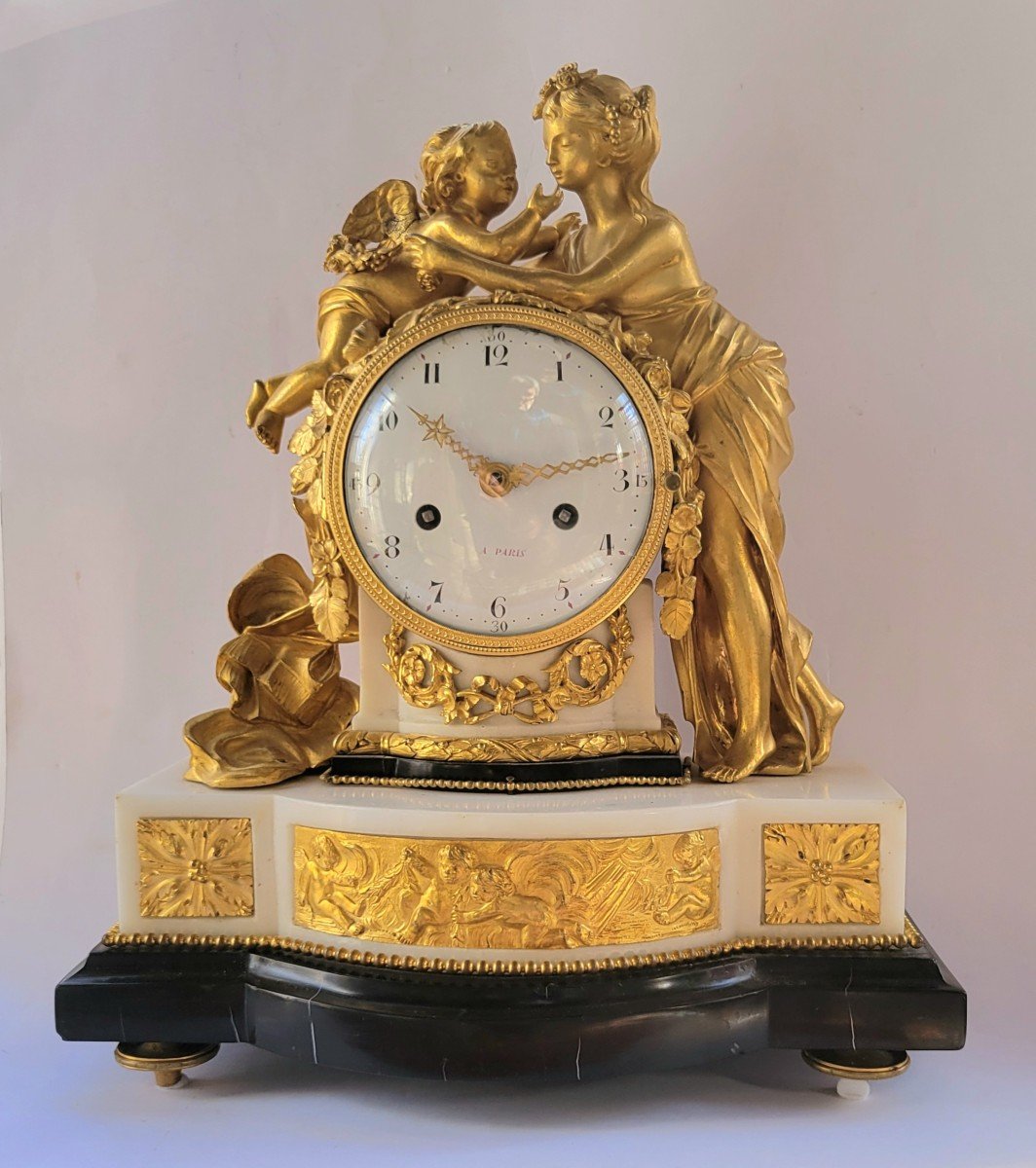 Louis XVI Pendulum "venus And Love" In Marble And Gilt Bronze