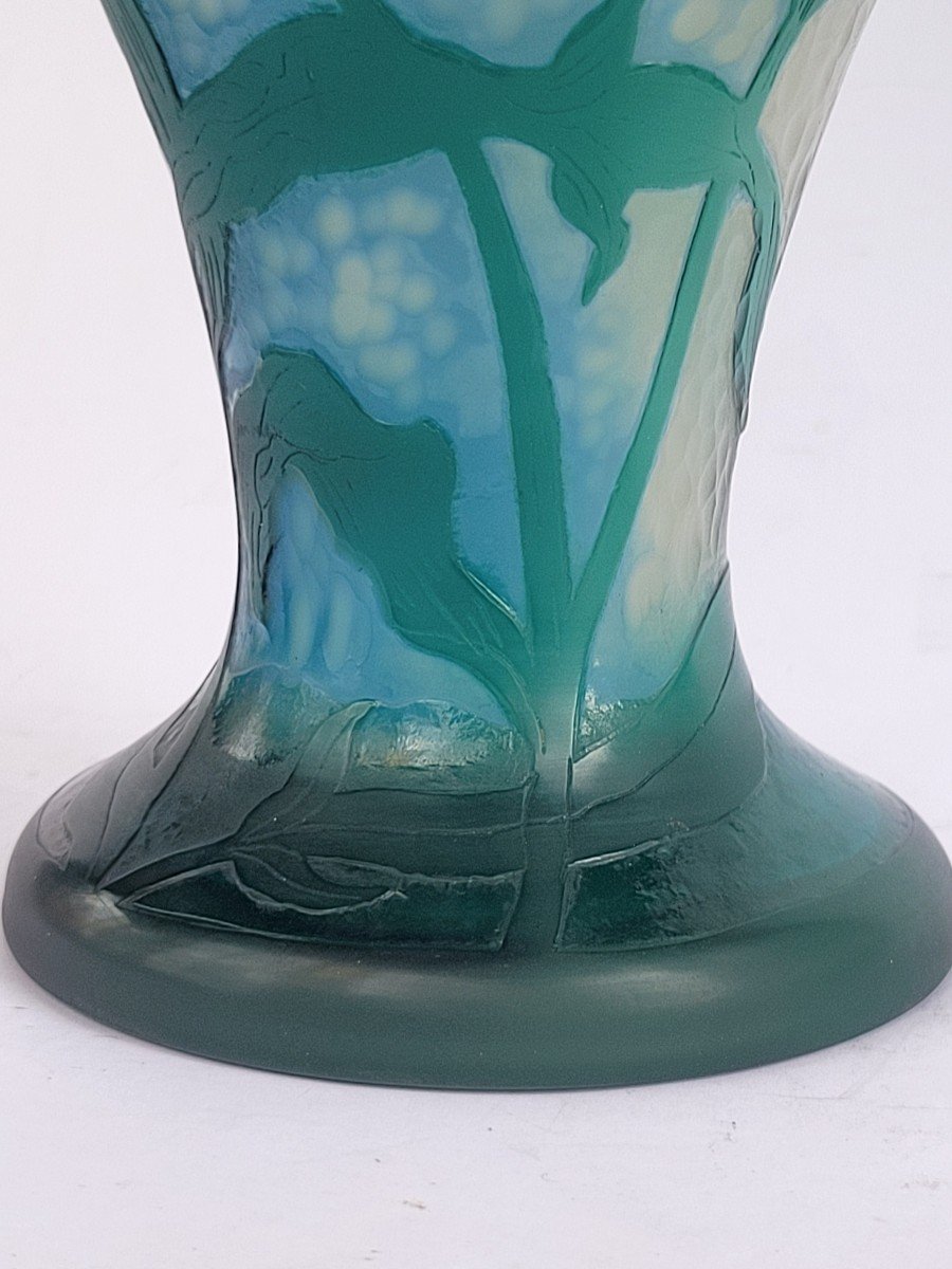 Daum Nancy, Vase à Décor De Bleuets Gravé à l'Acide,martelé  Vers 1905-photo-4