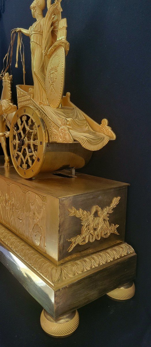 Gilt Bronze Clock On A Chariot Representing Minerva, Restoration Period-photo-3