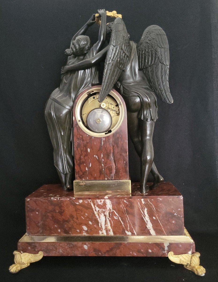 Pendule Empire " Le Couronnement de l'amour par Psyché "  d'Après Claude  Michallon -photo-3