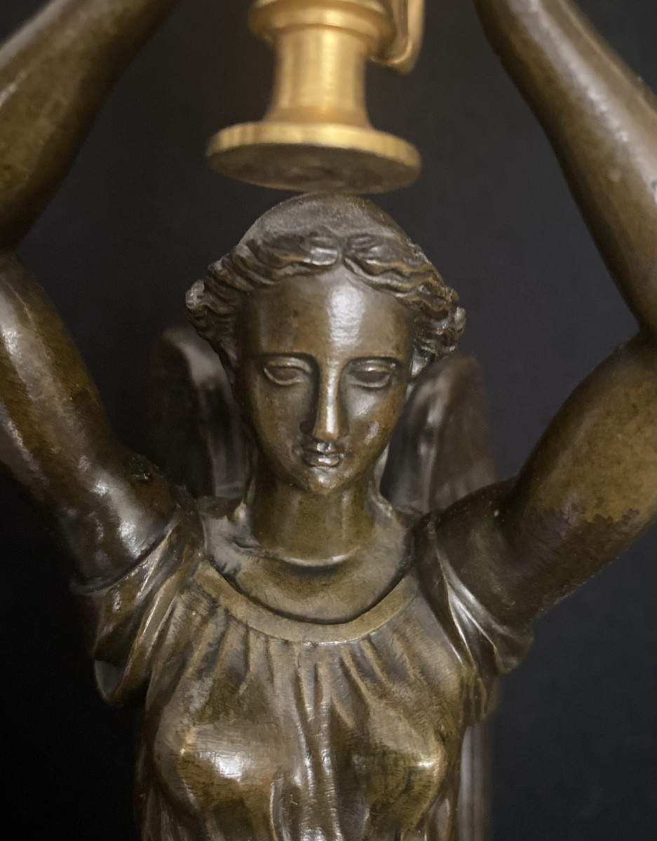 Paire de candélabres en bronze doré et patiné fin de l'époque empire-photo-5
