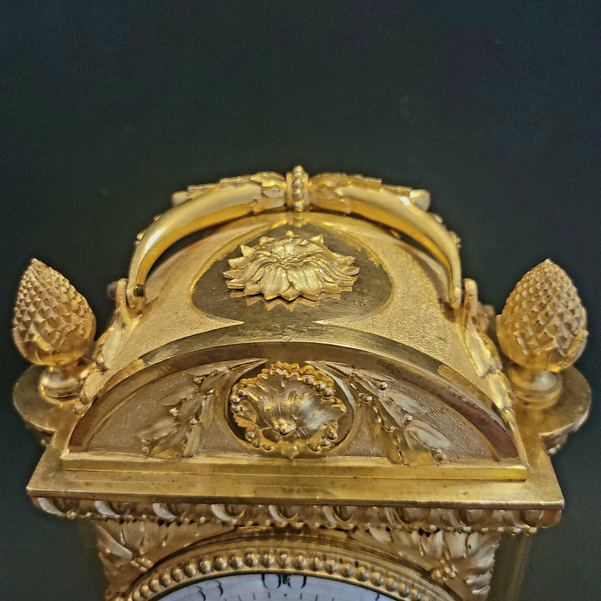 pendule transportable en bronze doré époque Louis XVI attribuée à R. Osmond-photo-4