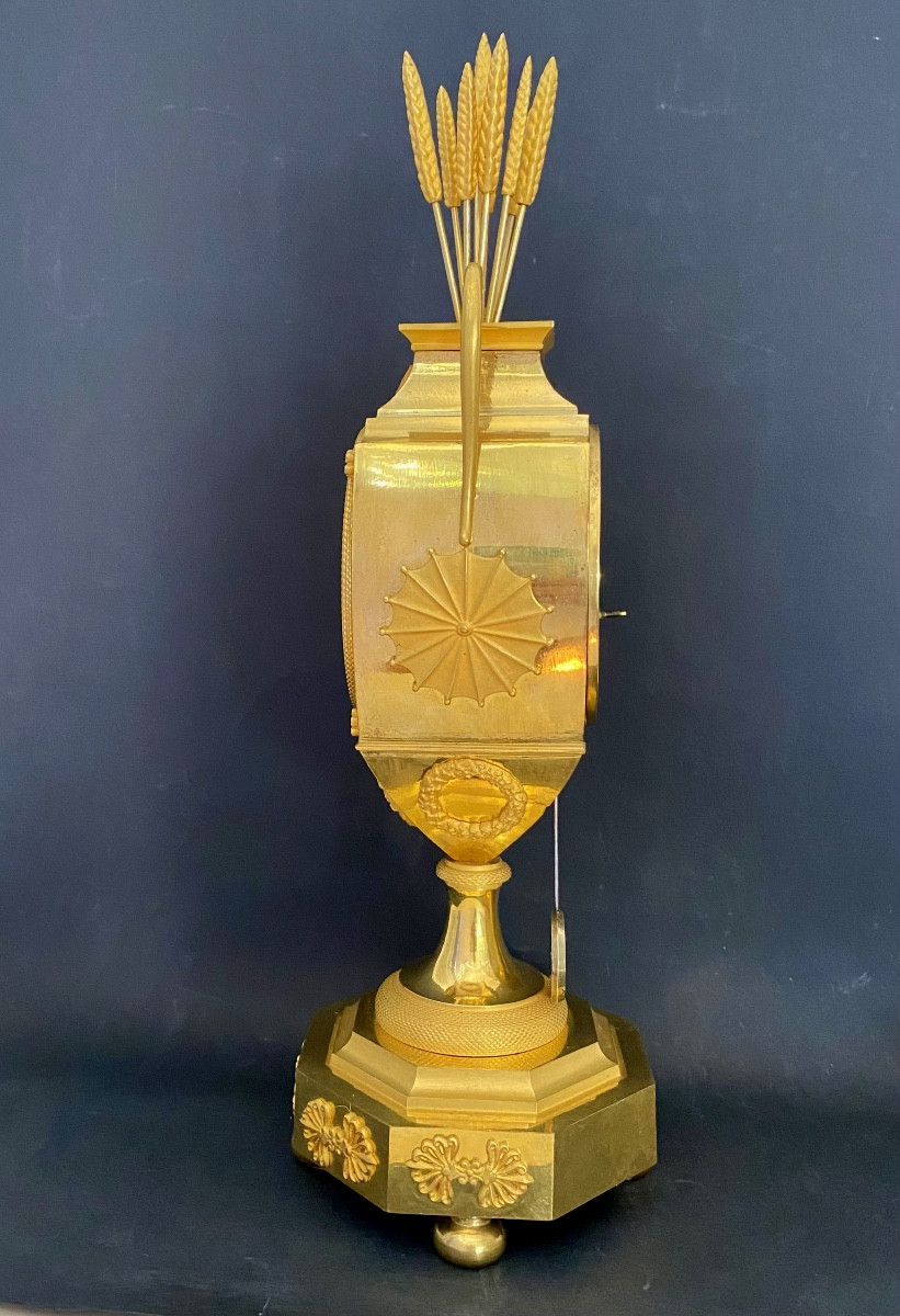 Gilt Bronze Vase Clock Circa 1820-photo-1