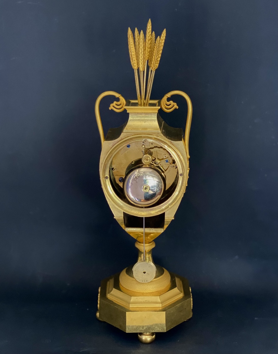 Gilt Bronze Vase Clock Circa 1820-photo-2