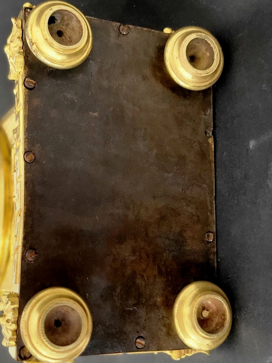 Clock In Gilded Bronze From The 18th Century, Attributed To Osmond-photo-7