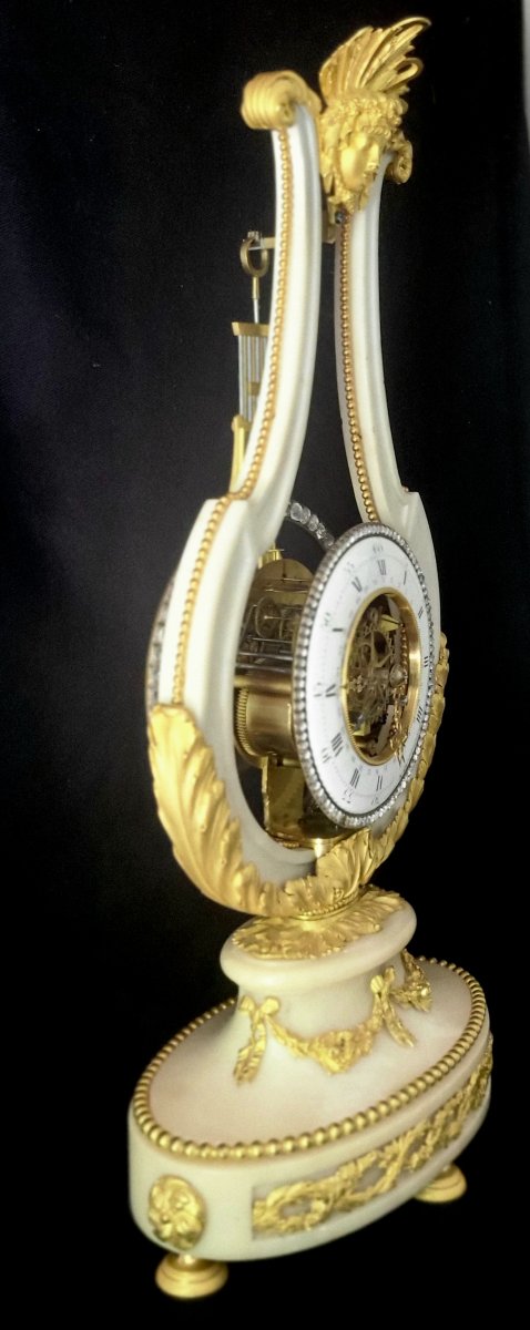 pendule lyre en marbre et bronze signée Jean Lefebvre Fils d'époque XVIII-photo-3