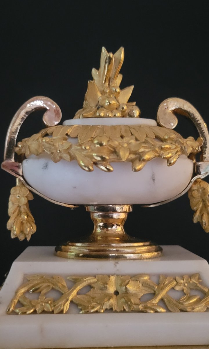 Louis XVI-period Pedestal Clock By Charles Bertrand, With Bronze Attributed To Bécourt-photo-3