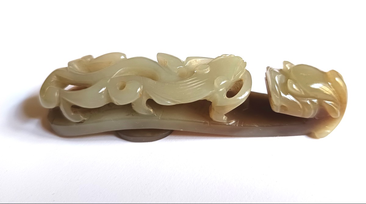 Chine, fibule en jade céladon-photo-2