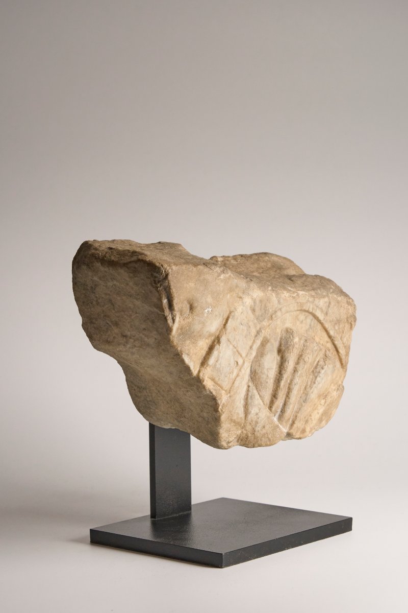 Fragment de frise architecturale en marbre blanc - Art romain, Ier siècle après J.-C.-photo-2
