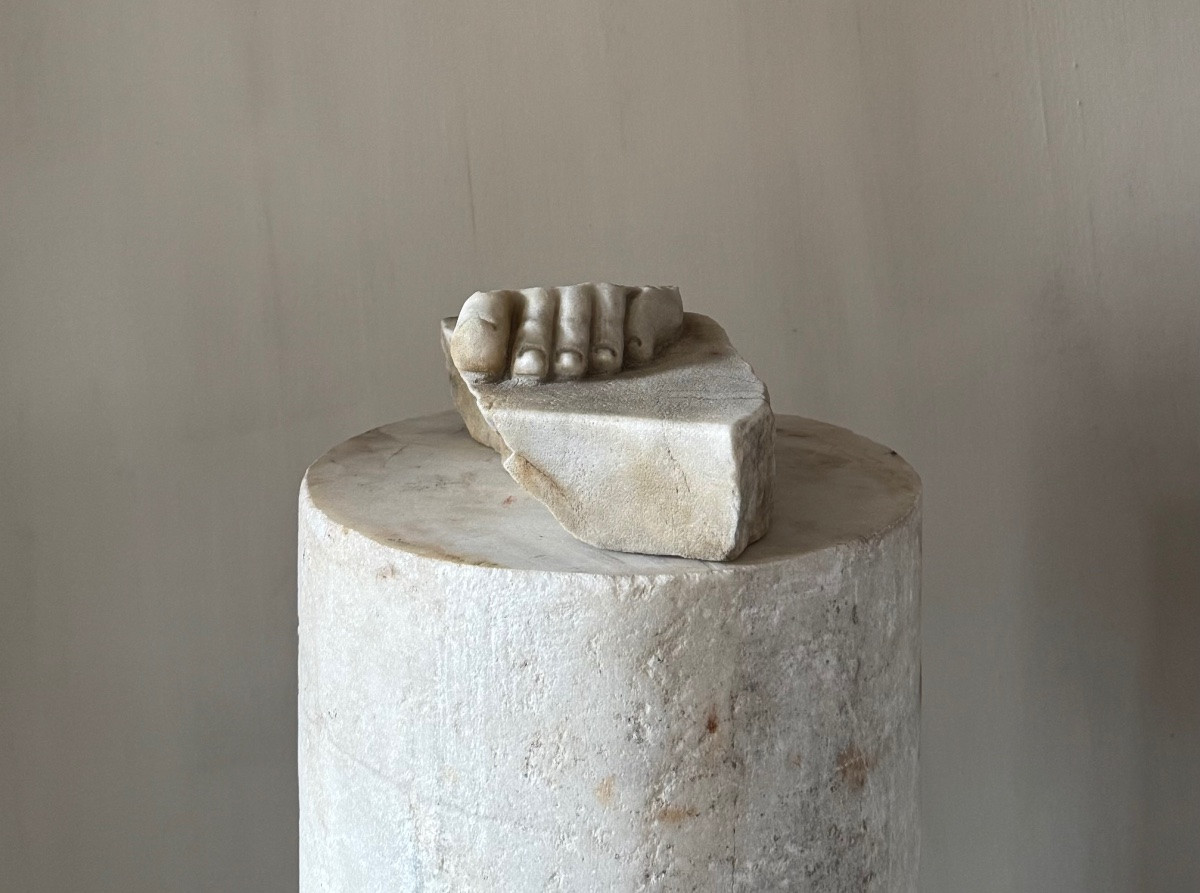 Marble Foot Fragment -photo-1
