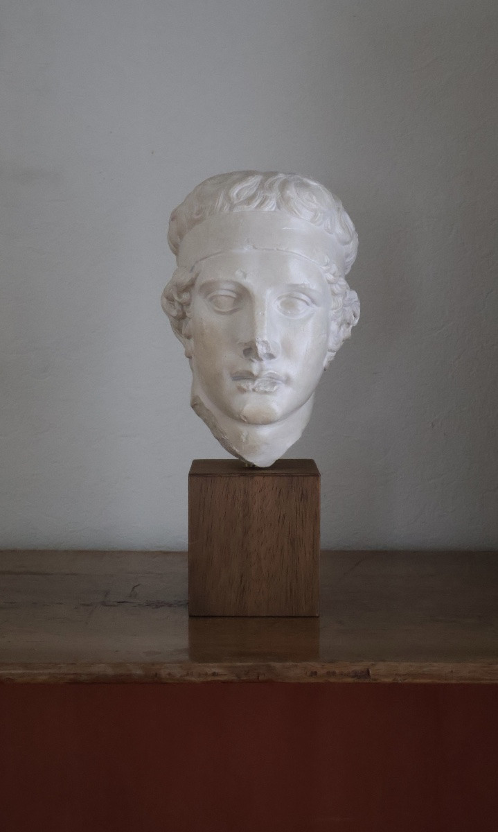 Roman Head In Plaster With Marble Effect, After The Greek Diadumenus-photo-1