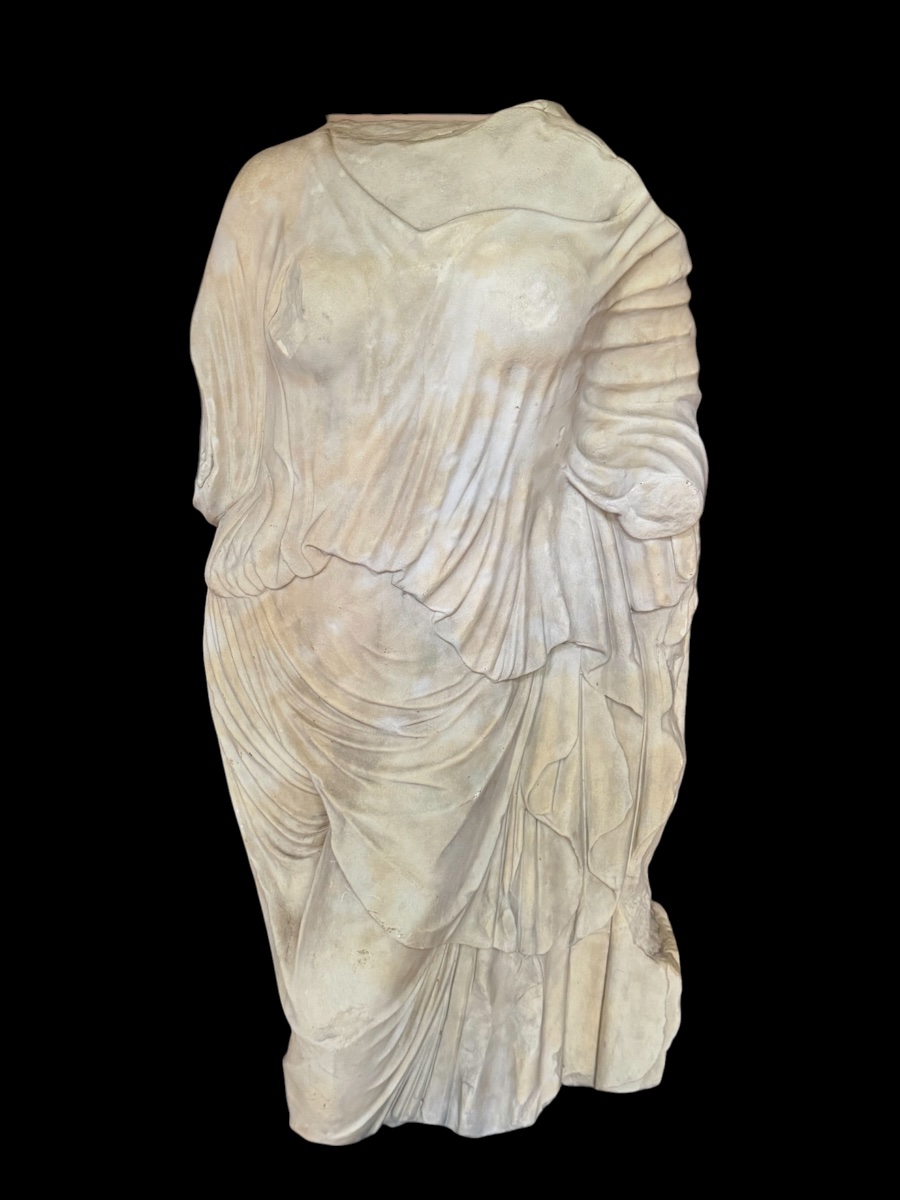 Figure Néoclassique en marbre d'Aphrodite-photo-3