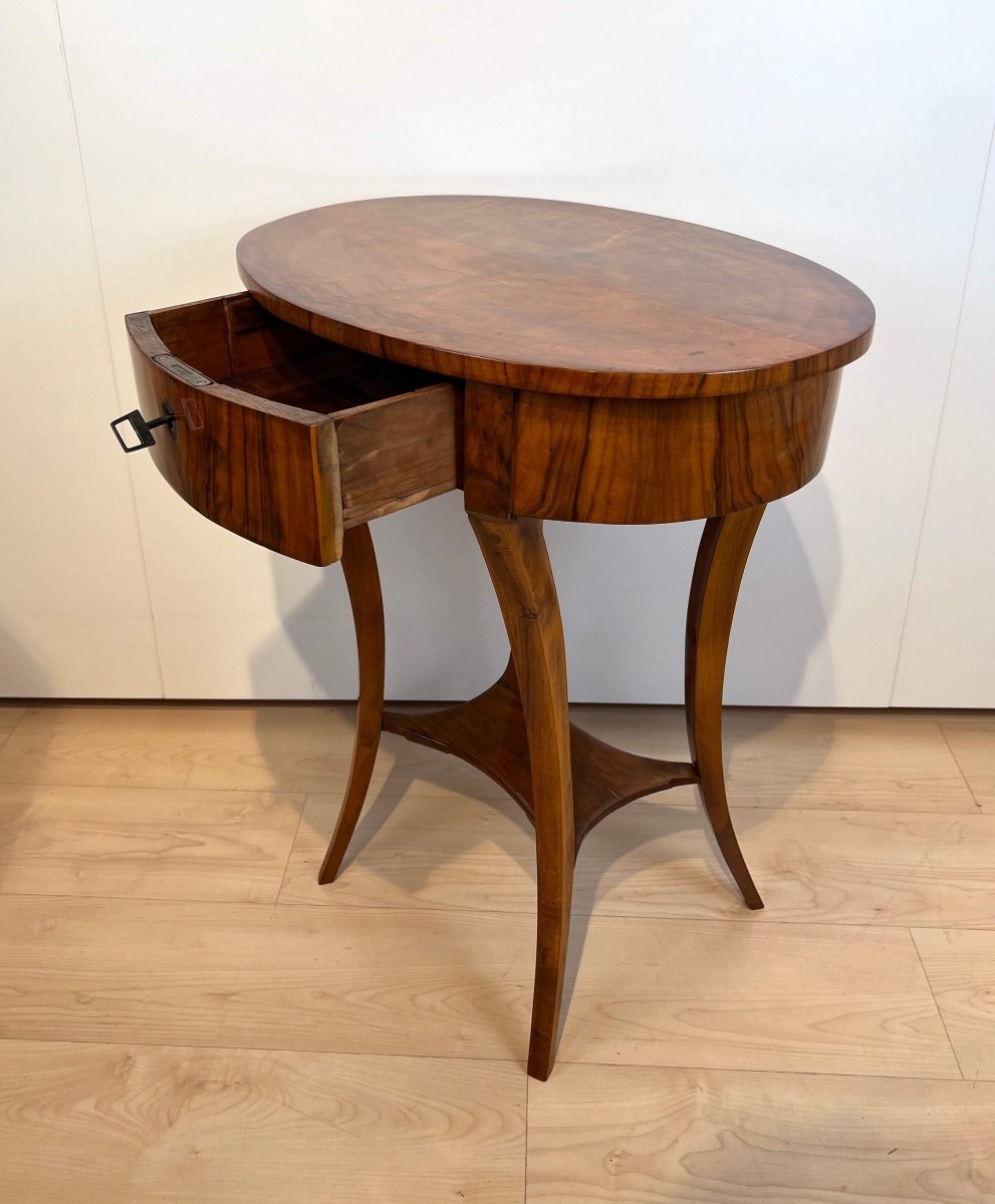 Table d'Appoint Ovale Biedermeier, Noyer, Allemagne Du Sud Vers 1820-photo-3