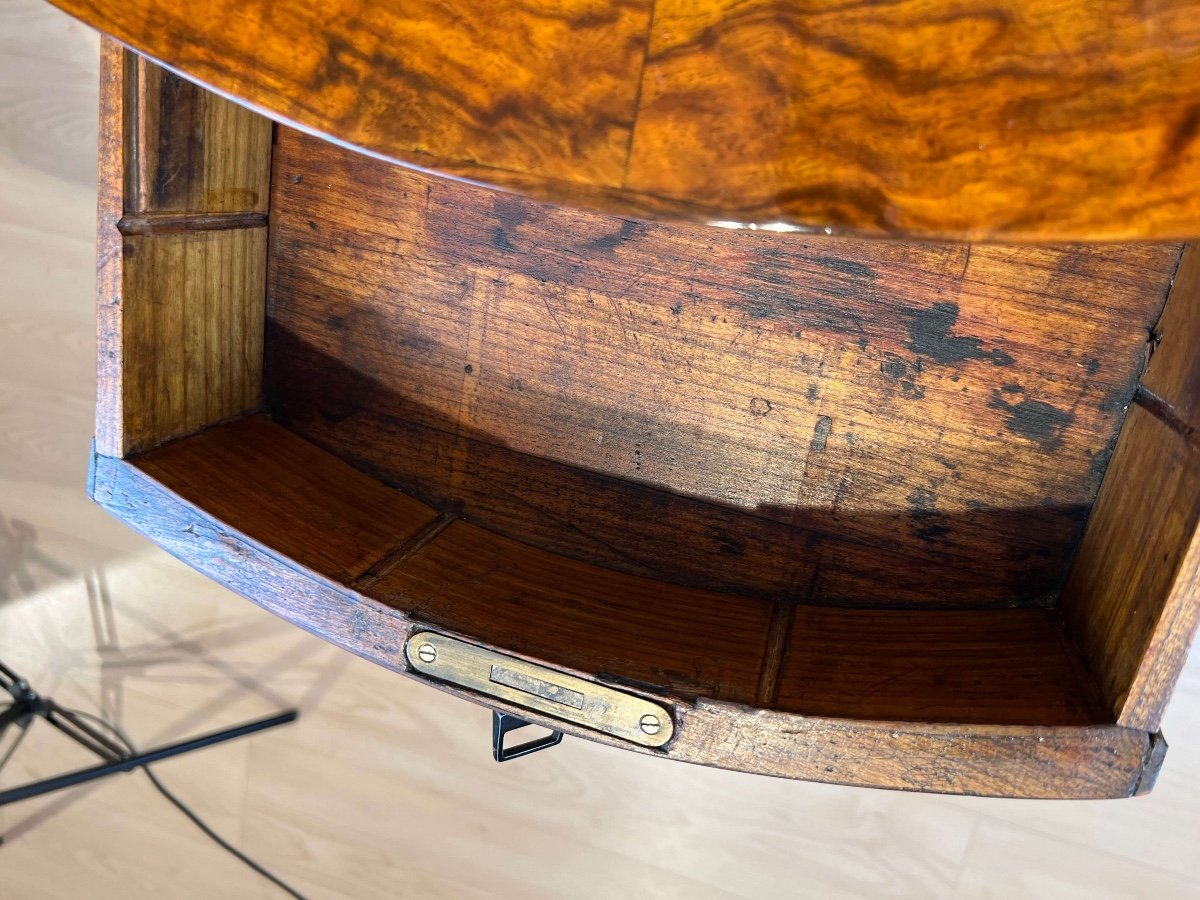 Table d'Appoint Ovale Biedermeier, Noyer, Allemagne Du Sud Vers 1820-photo-5