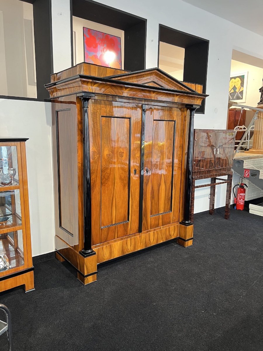 Armoire Biedermeier, Placage De Noyer, Allemagne Centrale Vers 1825-photo-4