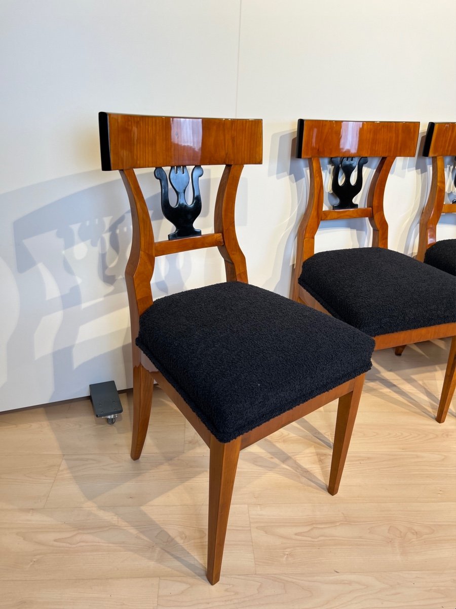 Set Of Four Biedermeier Chairs, Cherry Wood, South Germany Circa 1830-photo-5