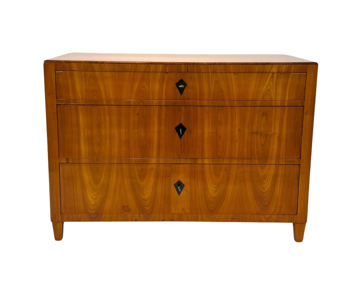 Biedermeier Chest Of Drawers, Cherry Veneer, Walnut, South Germany Circa 1820