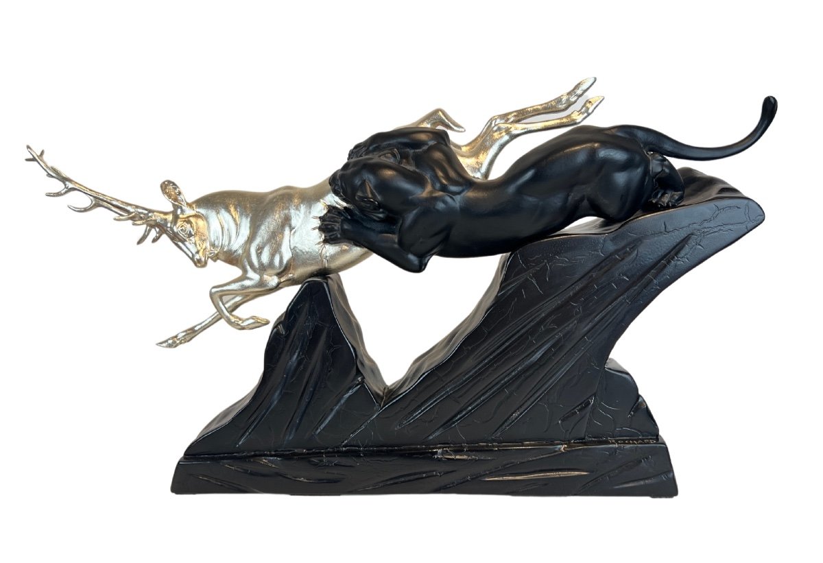 Sculpture Art Déco Cerf Et Panthère Par Irènee Rochard, Or Blanc, Laque, France Circa 1930