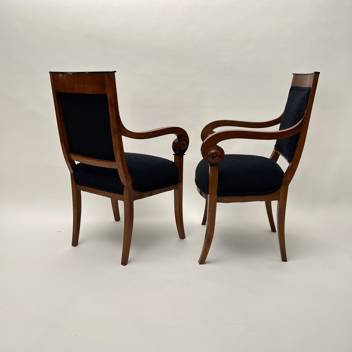 Paire De Fauteuils Biedermeier, Bois De Cerisier, Boucle Noire, France Circa 1820-photo-4