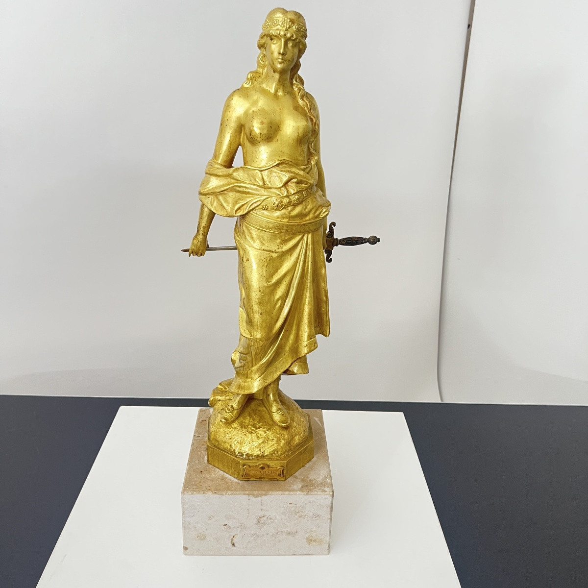 Sculpture Jugendstil 'Judith', Signée E. Tell, Bronze Doré, Autriche Vers 1910-photo-3