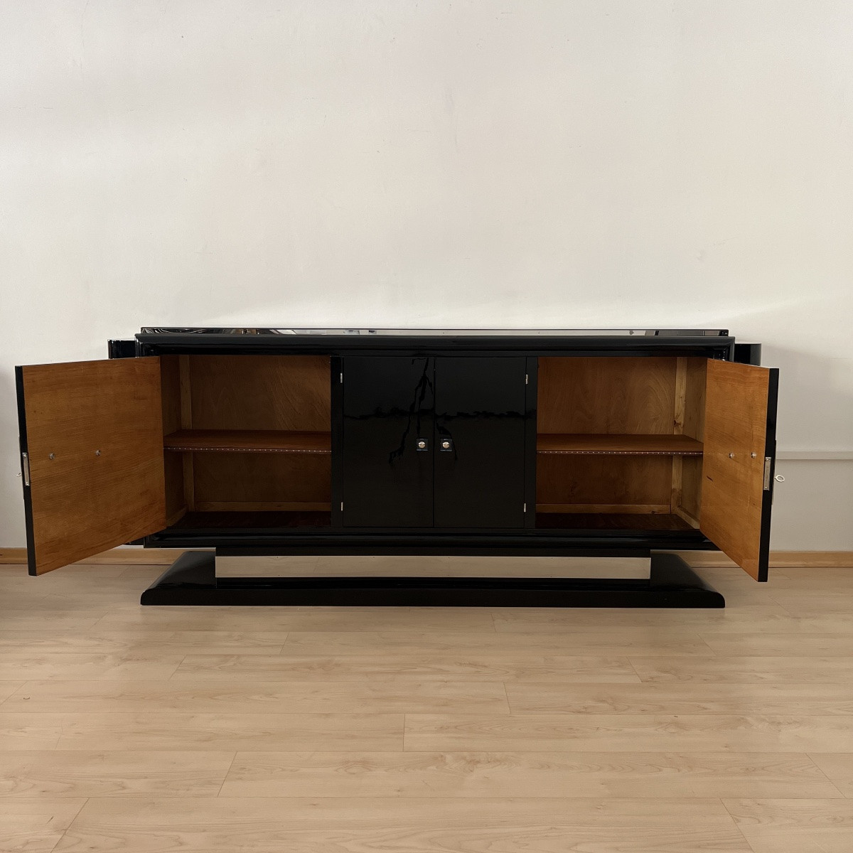 Art Deco Sideboard With Lion Appliques, Black Lacquer And Chrome, France Circa 1930-photo-3